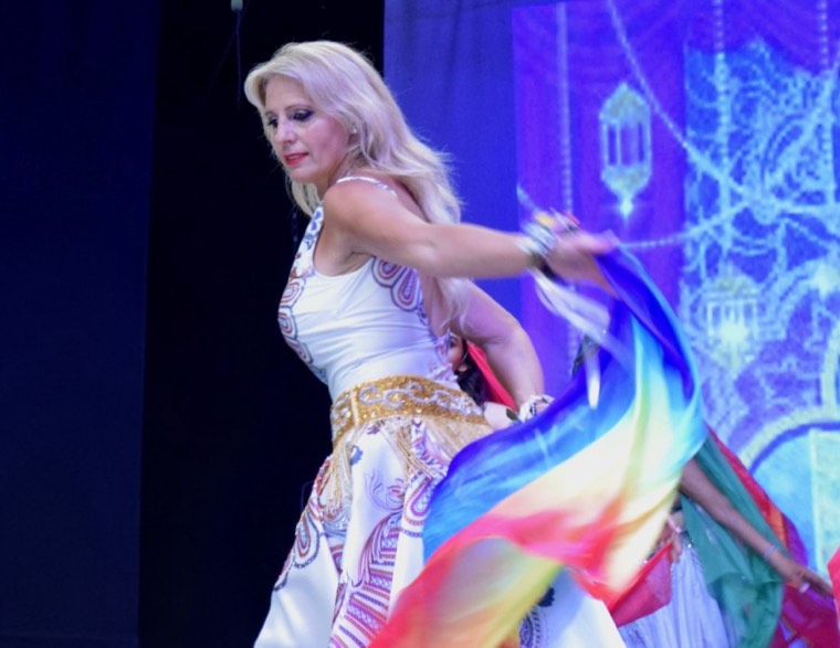 Angela Carollo — danza orientale a Palermo — foto 1